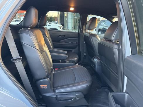 Used 2023 Nissan Pathfinder Rock Creek image 23
