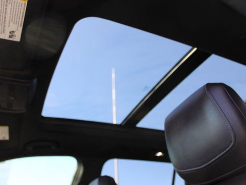 Used 2022 Cadillac XT6 Premium Luxury w/ Technology Package image 29