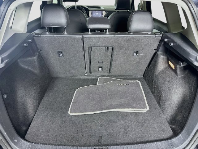 Certified 2023 Volkswagen Taos SEL AWD/4WD image 30