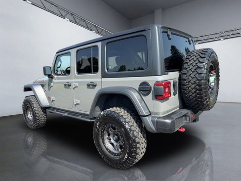 Used 2021 Jeep Wrangler Unlimited Rubicon w/ LED Lighting Group AWD/4WD image 5