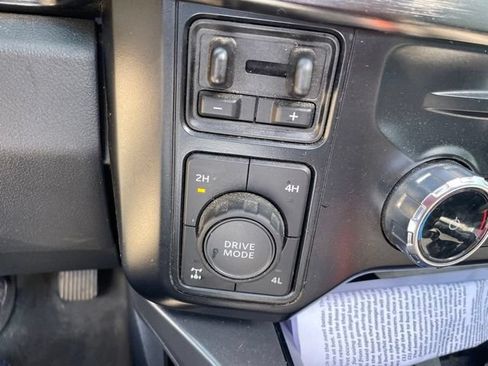 Used 2024 Ford F250 Lariat w/ Sport Appearance Package AWD/4WD image 13