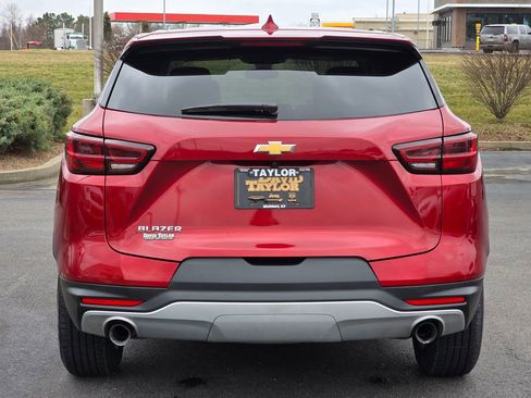 Used 2025 Chevrolet Blazer LT image 6