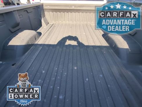 Used 2025 Chevrolet Silverado 2500 LT w/ Convenience Package image 18