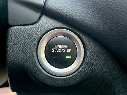 Used 2024 Chevrolet Equinox LT w/ LPO, Floor Liner Package image 20