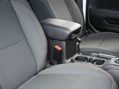 Used 2025 Jeep Gladiator Sport image 36