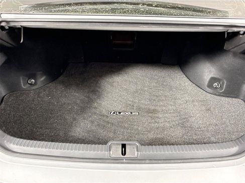 Used 2020 Lexus ES 350 Ultra Luxury w/ Accessory Package 2 FWD image 42