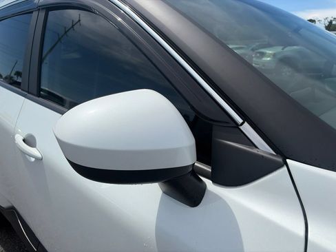 Used 2024 Nissan Rogue SV w/ SV Premium Package FWD image 14