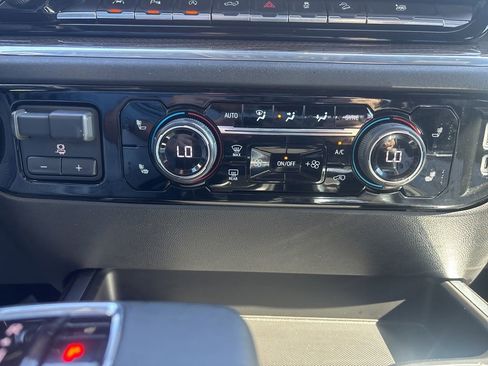 Used 2023 Chevrolet Silverado 1500 LT Trail Boss w/ LT Trail Boss Premium Package image 24