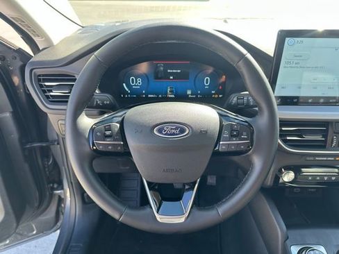 Used 2025 Ford Escape Platinum AWD/4WD image 6