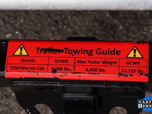 Used 2018 Ford Transit 250 138 image 39