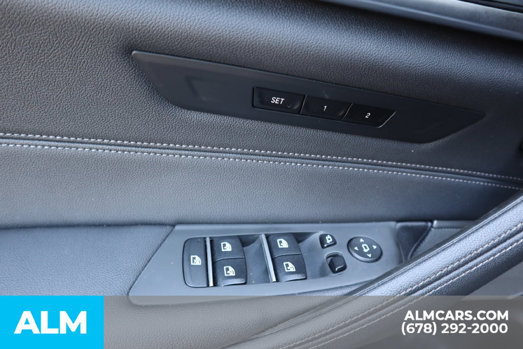 Used 2023 BMW 540i w/ M Sport Package RWD image 11