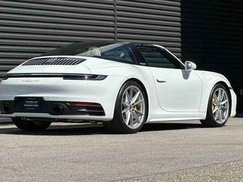 Certified 2024 Porsche 911 Targa 4S image 8