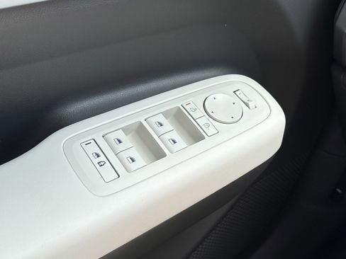 New 2026 Hyundai Santa Fe SE image 16