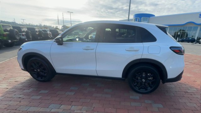 Certified 2024 Honda HR-V Sport image 8