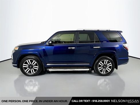Used 2020 Toyota 4Runner Limited AWD/4WD image 8