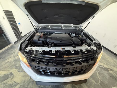 Used 2019 Chevrolet Colorado Z71 w/ Z71 Midnight Edition AWD/4WD image 28