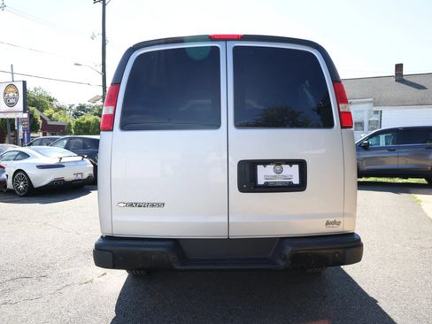 Used 2019 Chevrolet Express 2500 LS w/ Safety Package RWD image 7