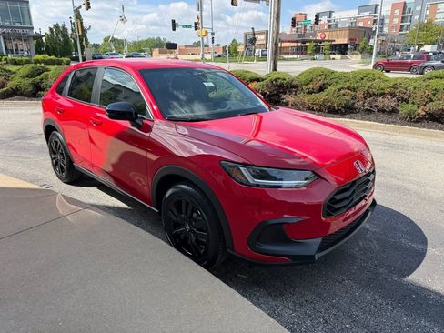 New 2026 Honda HR-V Sport image 4