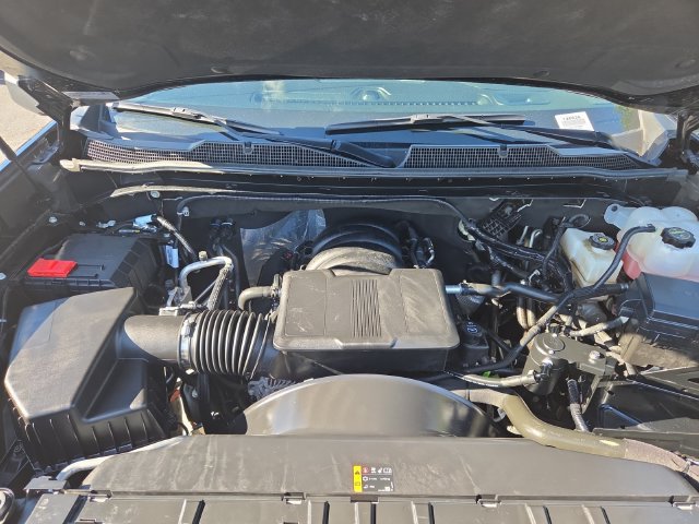 Used 2025 Chevrolet Silverado 2500 Custom w/ Custom Value Package AWD/4WD image 20