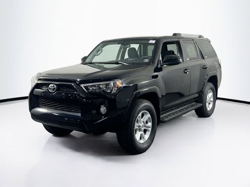 Used 2019 Toyota 4Runner SR5 image 1