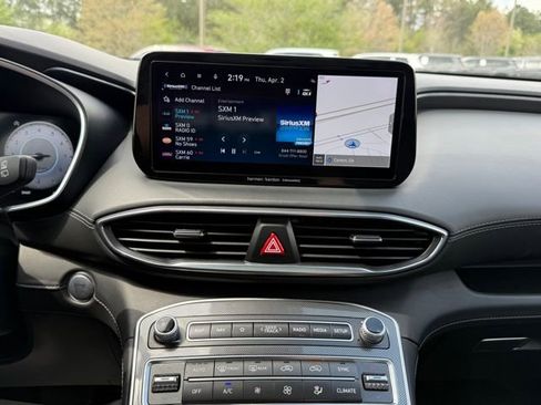 Used 2023 Hyundai Santa Fe SEL w/ Premium Package image 19