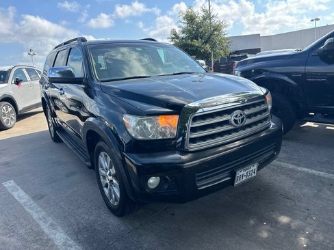 Used 2013 Toyota Sequoia Limited RWD image 3