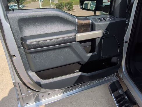 Certified 2022 Ford F350 Lariat w/ Lariat Value Package AWD/4WD image 20