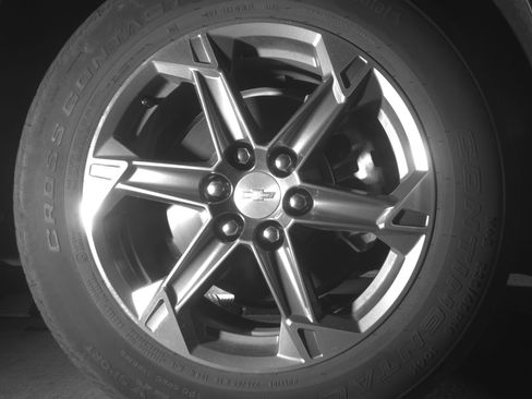 Used 2025 Chevrolet Blazer LT FWD image 13
