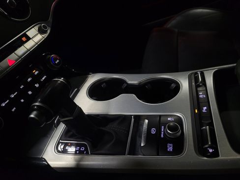 Used 2019 Kia Stinger GTS image 26