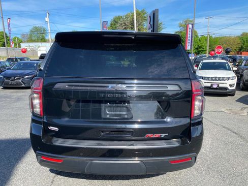 Used 2022 Chevrolet Tahoe RST w/ Luxury Package image 4
