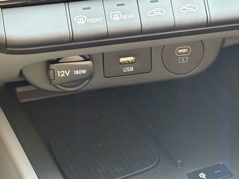 New 2025 Hyundai Elantra Sport image 17