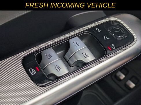 Used 2025 Mercedes-Benz GLC 350e 4MATIC w/ AMG Line image 19