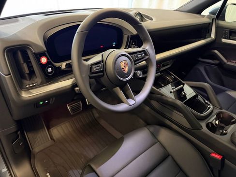 New 2026 Porsche Cayenne S AWD/4WD image 4