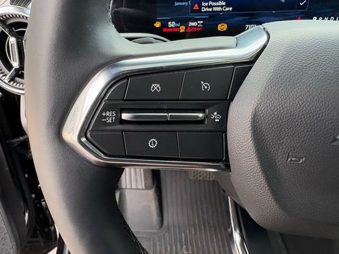 Used 2026 Chevrolet Equinox ACTIV w/ Safety and Technology Package image 8