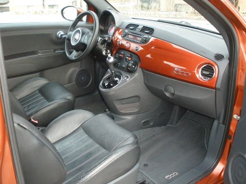 Used 2013 FIAT 500 Sport w/ Beats Audio Pkg FWD image 27