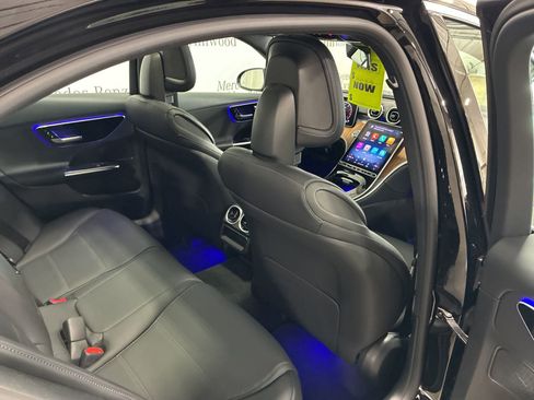 Used 2025 Mercedes-Benz C 300 4MATIC Sedan image 23