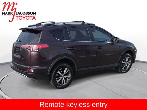 Used 2018 Toyota RAV4 XLE w/ Plus Extra Value Package image 9