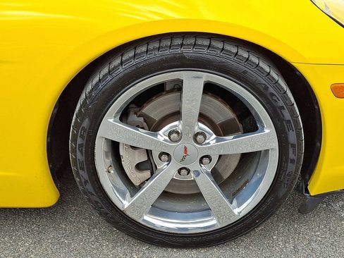 Used 2008 Chevrolet Corvette Convertible w/ Preferred Equipment Group image 9