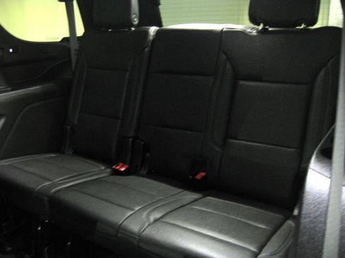 Used 2023 Chevrolet Tahoe LT w/ LT Signature Plus Package image 11