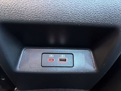 Used 2025 Nissan Altima 2.5 SV FWD image 30