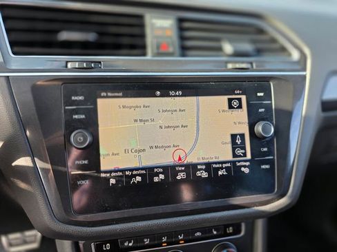 Used 2020 Volkswagen Tiguan SEL Premium R-Line AWD/4WD image 33