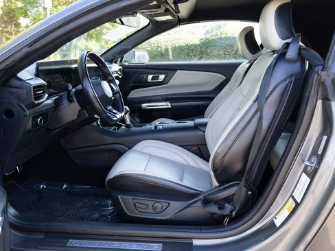 Used 2024 Ford Mustang Premium image 16