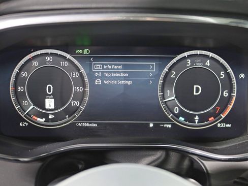 Used 2024 Jaguar F-PACE R-Dynamic S image 16