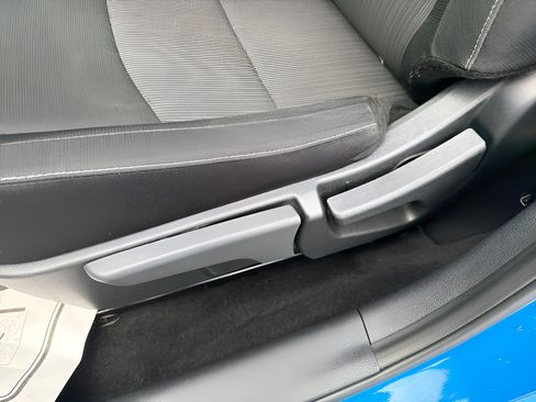 Certified 2025 Nissan Sentra SV FWD image 19