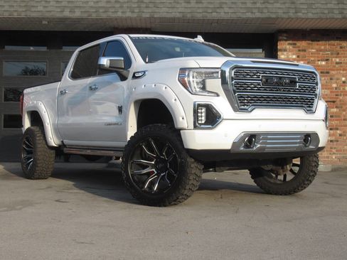 Used 2022 GMC Sierra 1500 Denali w/ Denali Reserve Package AWD/4WD image 2