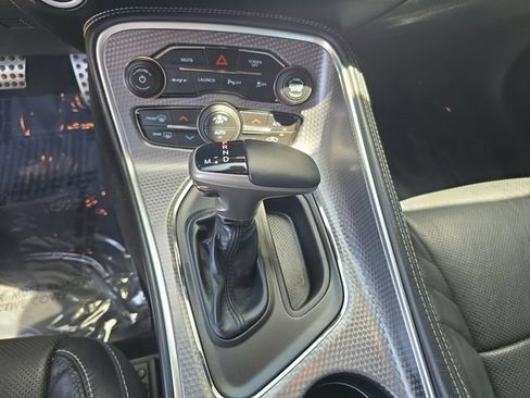 Used 2017 Dodge Challenger SRT Hellcat RWD image 20