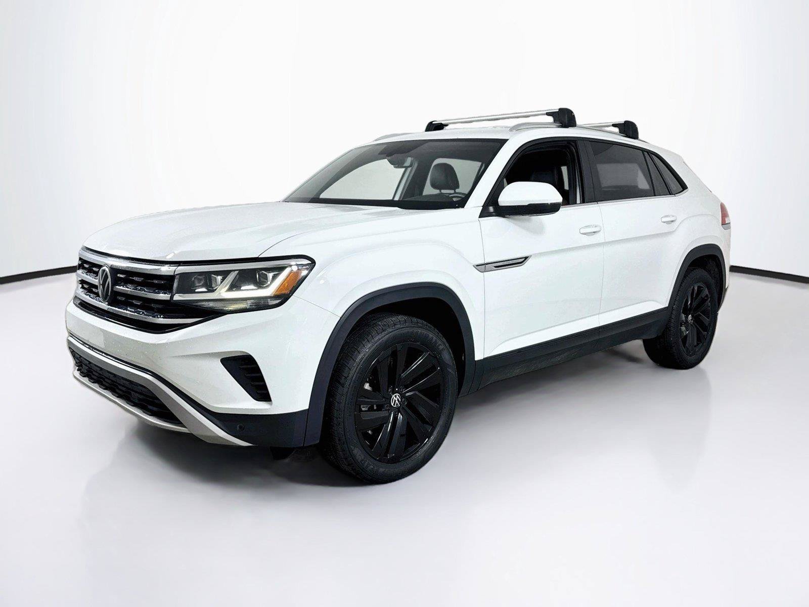 Certified 2023 Volkswagen Atlas Cross Sport SE FWD image 1