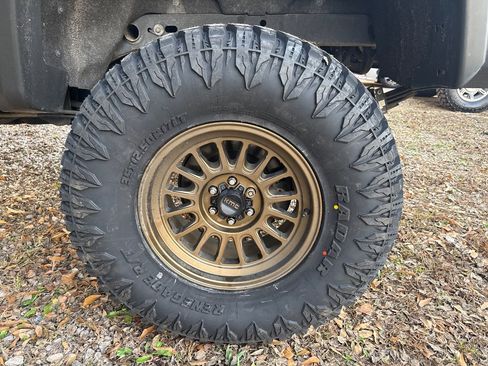 Used 2018 Chevrolet Colorado Z71 image 16