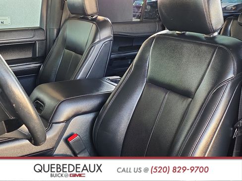 Used 2019 Ford Expedition XLT w/ Equipment Group 202A RWD image 11
