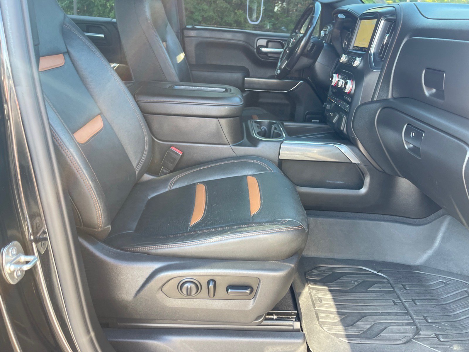 Used 2019 GMC Sierra 1500 AT4 w/ AT4 Premium Package AWD/4WD image 19